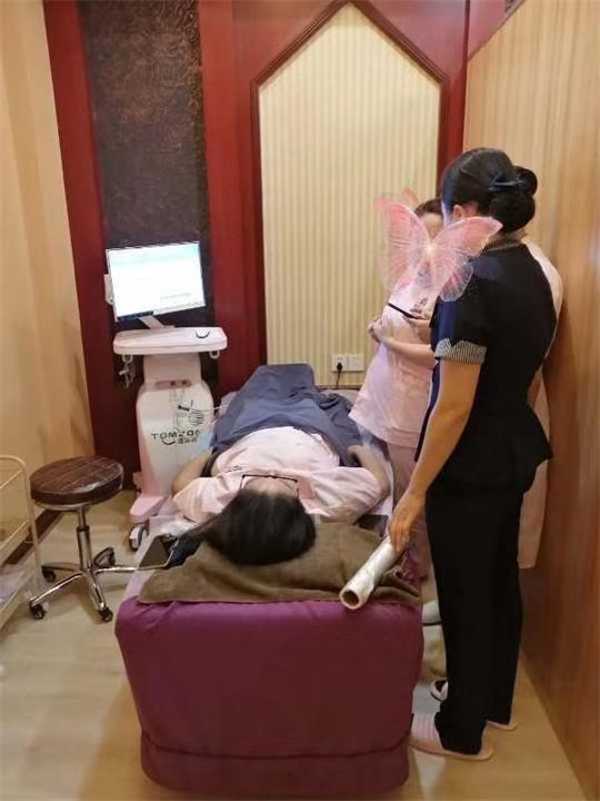 便攜式盆底康復(fù)治療儀，解決產(chǎn)康從業(yè)者上門產(chǎn)康服務(wù)